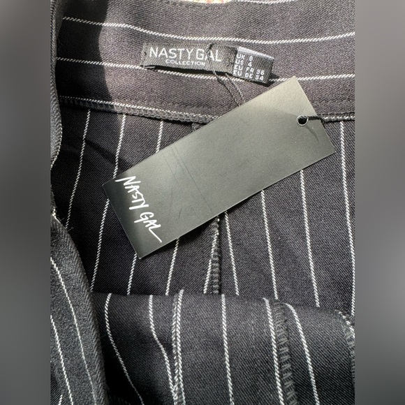 Pinstripe High Waisted Tapered Pants Size 4 (S) NWT - Picture 3 of 8